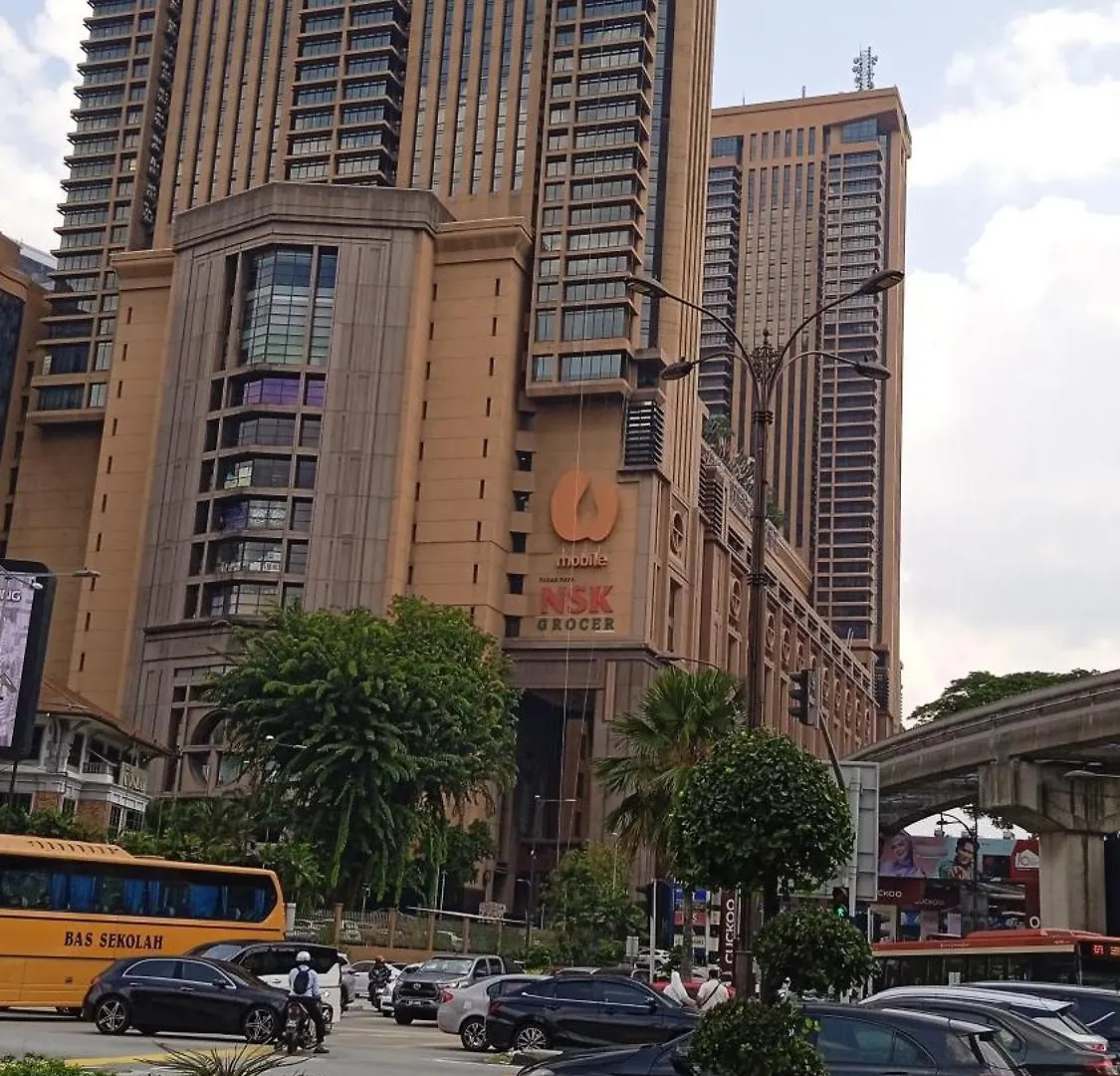 Visitor Service Suits At Times Square Bukitbintang K L Kuala Lumpur