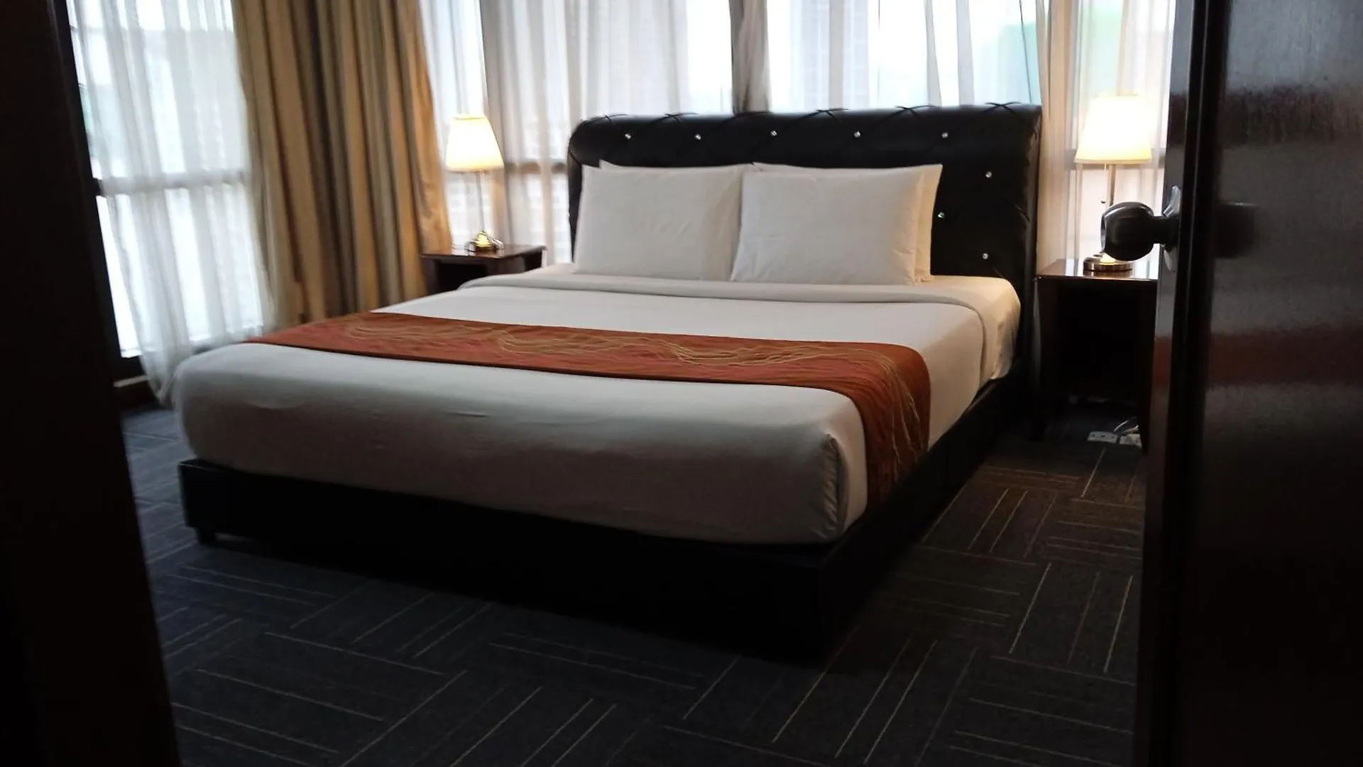 Visitor Service Suits At Times Square Bukitbintang K L Kuala Lumpur Apartment